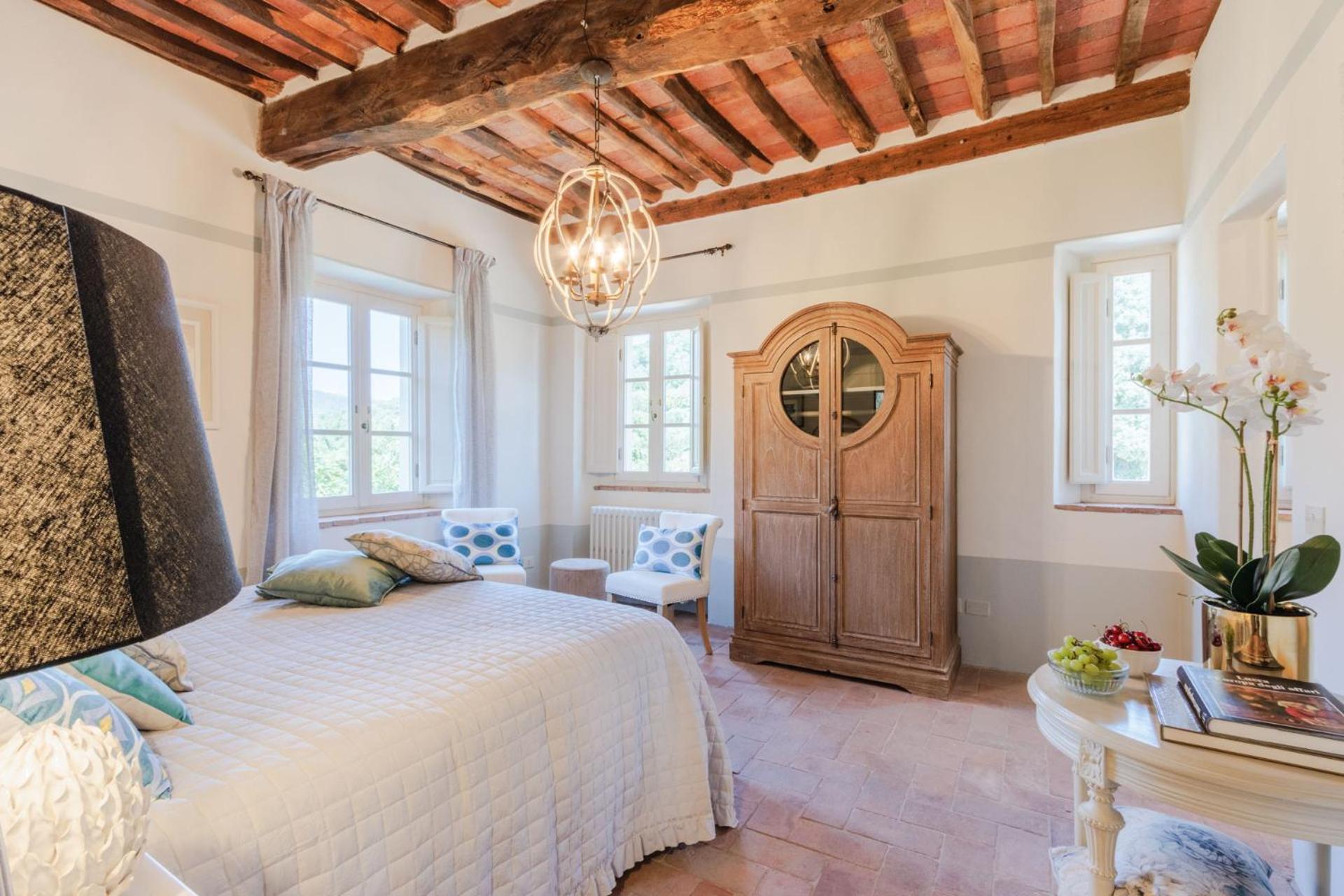 Villa Domus Francigena Lukka Zewnętrze zdjęcie