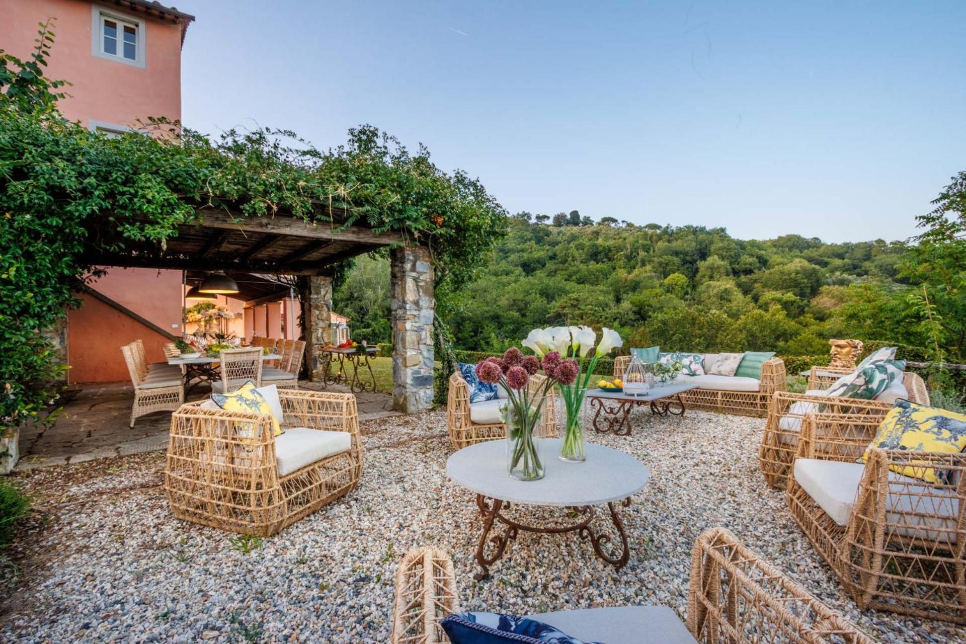 Villa Domus Francigena Lukka Zewnętrze zdjęcie