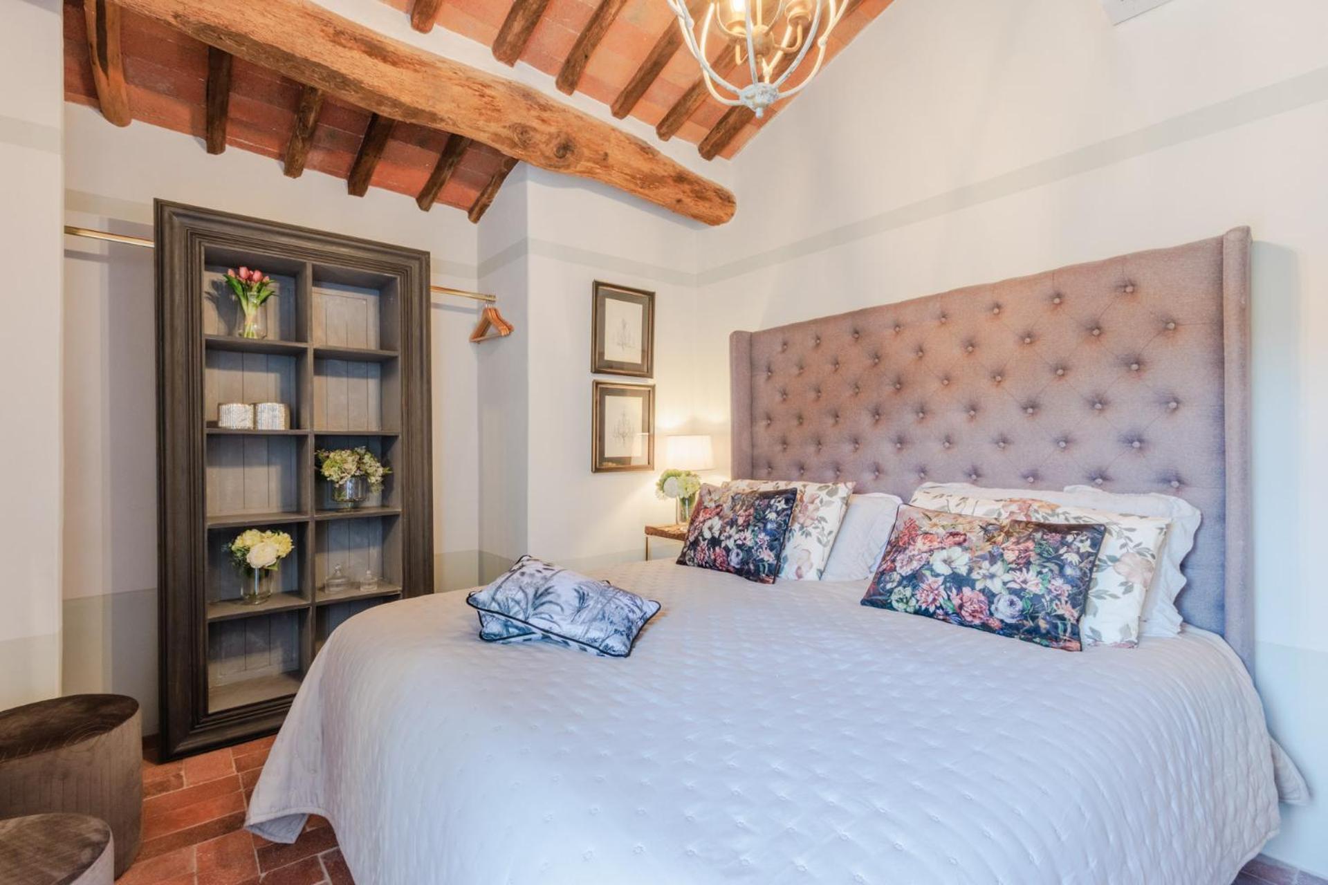 Villa Domus Francigena Lukka Zewnętrze zdjęcie