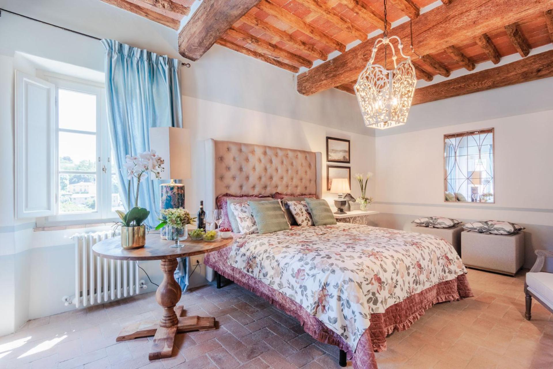 Villa Domus Francigena Lukka Zewnętrze zdjęcie