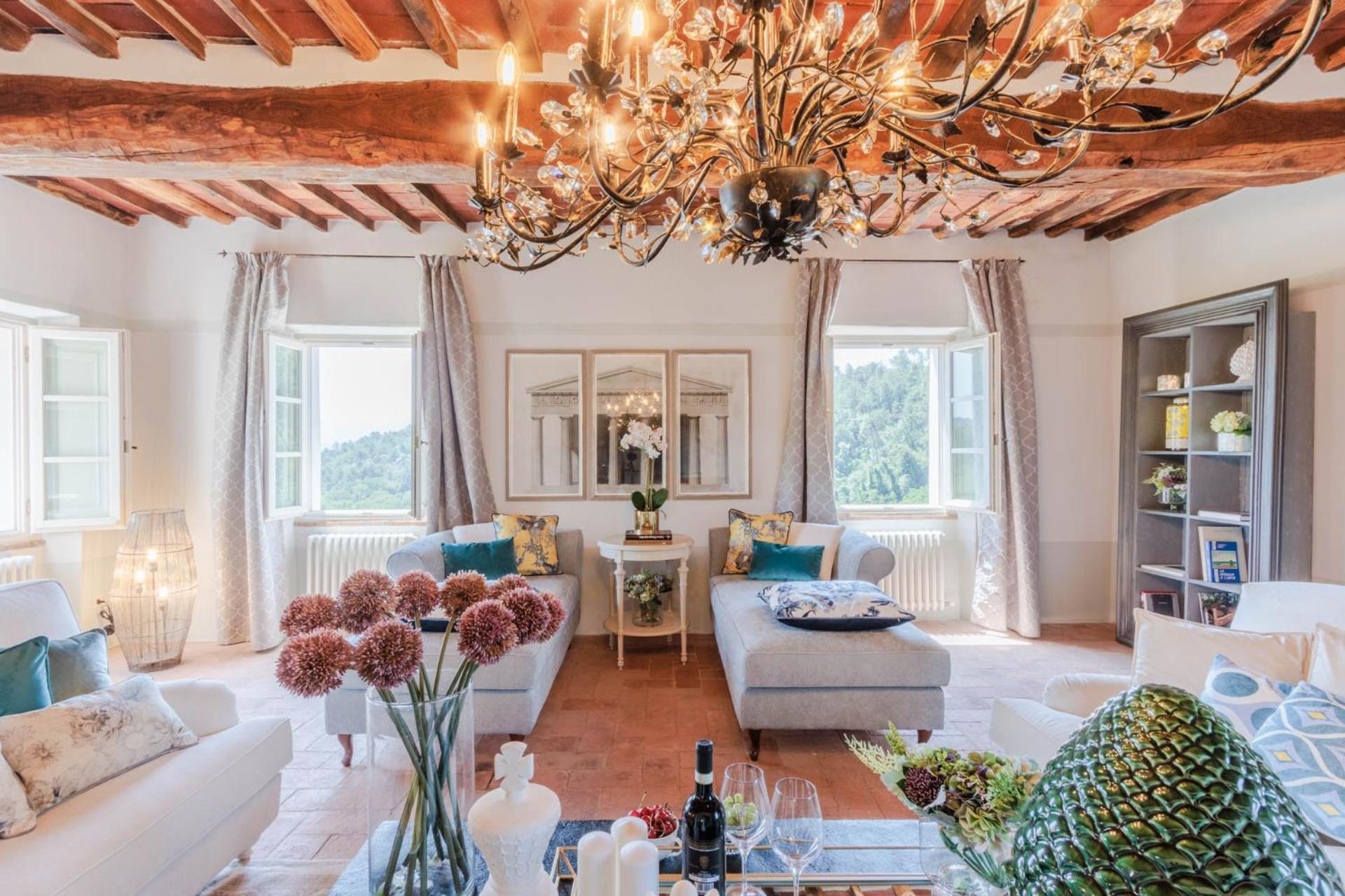 Villa Domus Francigena Lukka Zewnętrze zdjęcie