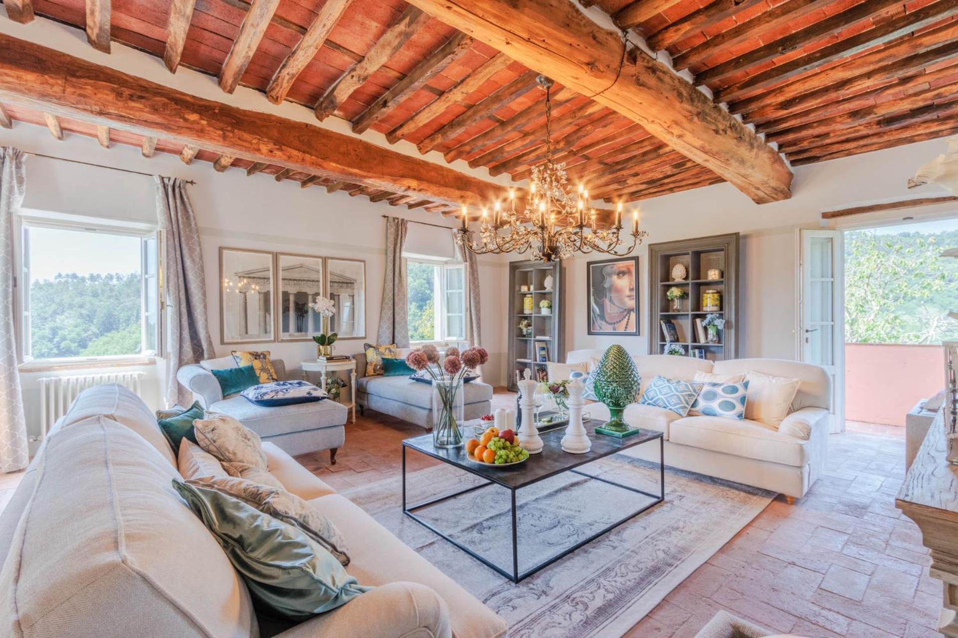 Villa Domus Francigena Lukka Zewnętrze zdjęcie