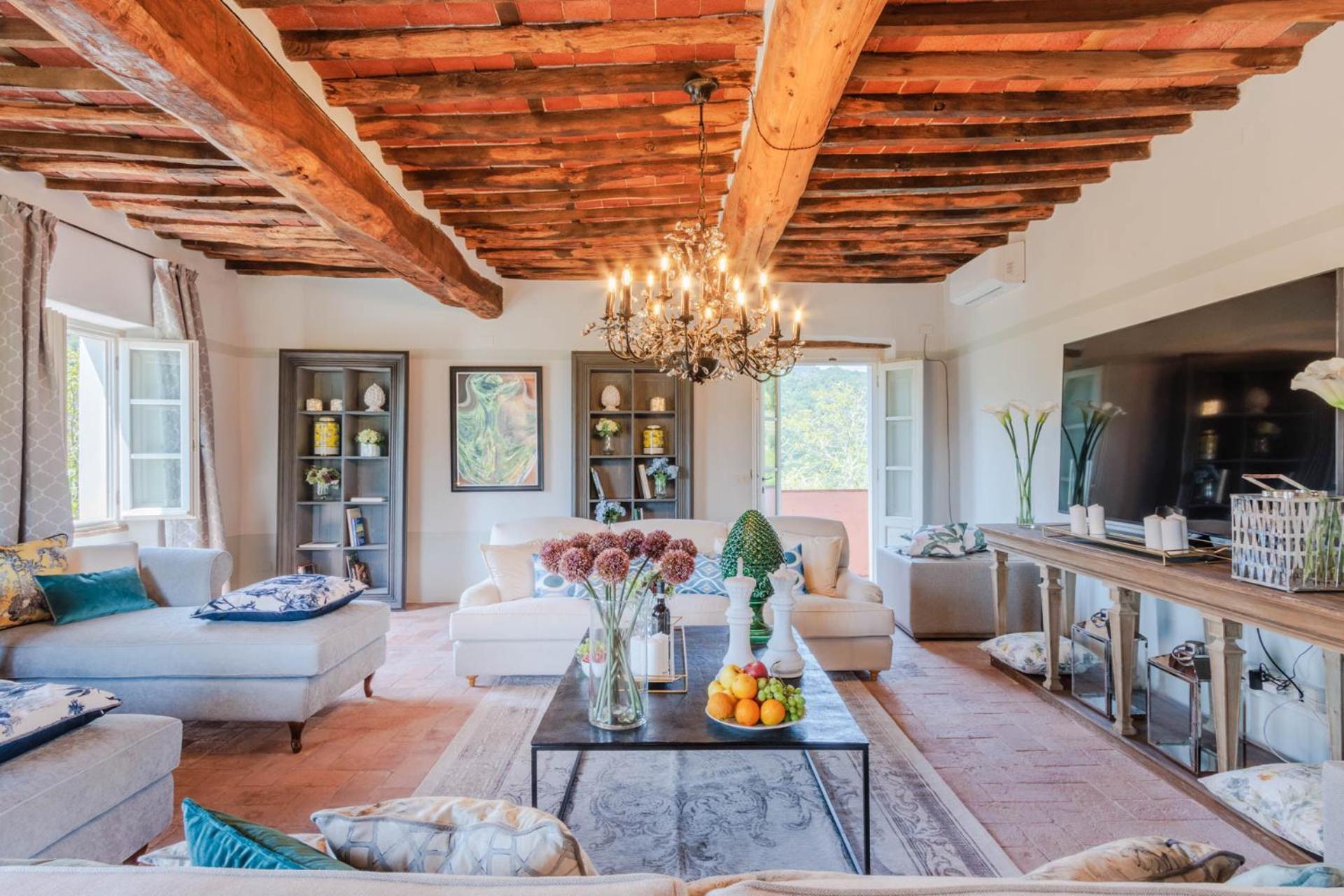 Villa Domus Francigena Lukka Zewnętrze zdjęcie